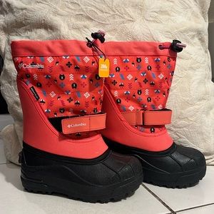 NWT Columbia Kids Snow Boots Size 13